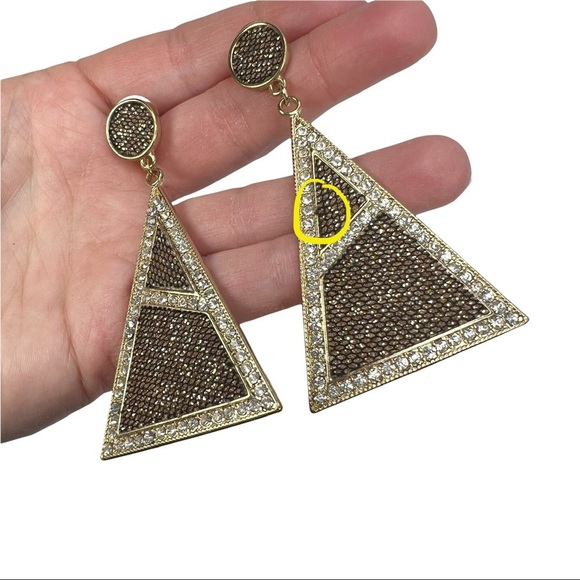 Gold Glitter Black Mesh Rhinestone Triangle Shaped Drop Pierced Earrings - Picture 4 of 8